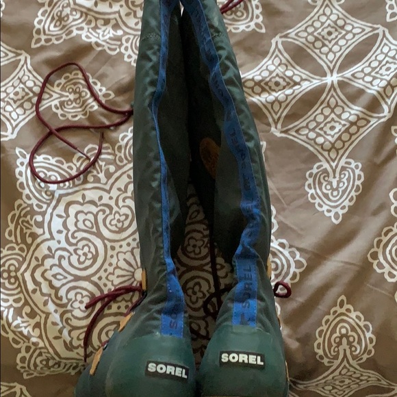 Sorel 88 Pack Boot, Sz. 10 - Picture 5 of 7